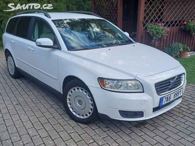 Volvo V50